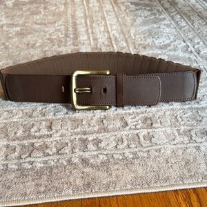Brown Leather Elasticized Belt